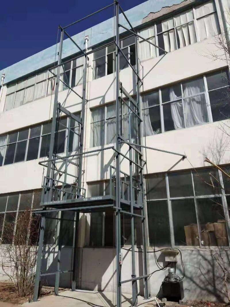 平顶山室外贴墙货梯